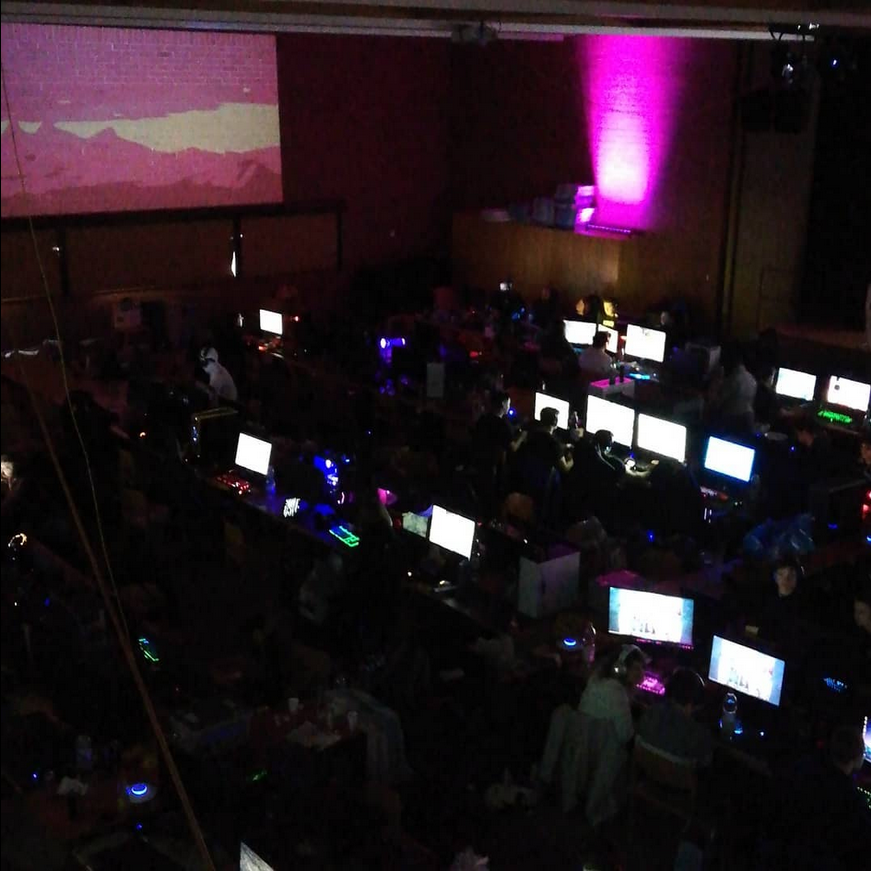 screenshot_2023_06_30_at_12_02_12_odyssee_lan_party_odyssee_lan_instagram_photos_and_videos_dke5EbNLSc.png